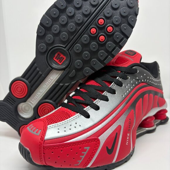 Men's Nike Shox Neymar - Red, Black, and White - Picture 3 of 7
